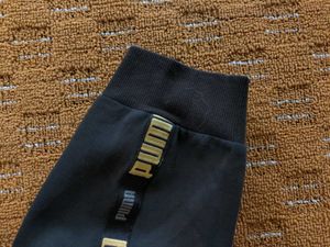 PUMA BLACK TRACKPANT
