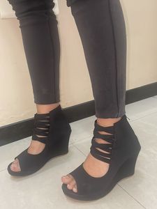 Sandal Cum Wedges