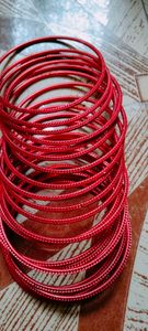 metel red bangles