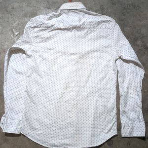 White Shirt In Excellent Condition