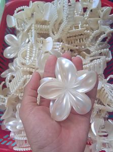 Y2K Floral Hair Clips - Sets Of 2