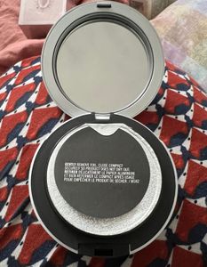 Mac Studio Fix Tech Powder Foundation