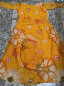 Floral Print Kurta Set