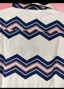 Trendy Zig-Zag Print Shirt