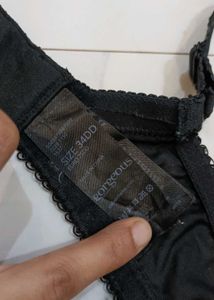 Lace Detail Bra padded wired