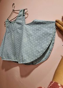 Westside Nuon Cold Shoulder Top