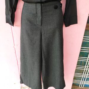 Koren Black Trouser