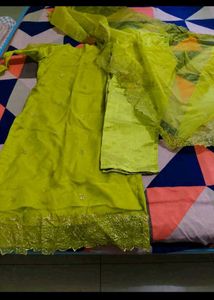 Kurta Pant And Dupatta Set
