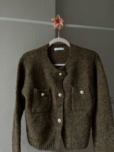 Amber Pearl Buttoned Down Cardigan