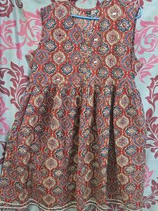 Sarara sat with dupatta Size available 44 attached