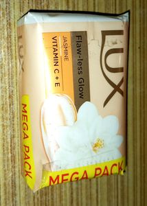 Lux Flaw - Less Glow Jasmine Vitamin C+E