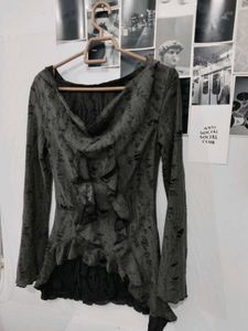 Stylecast 🌟 Imported Y2k Hooded Fitted Top🌟🌟🌟