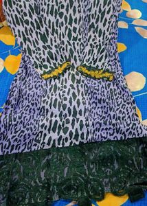 Pakistani Kurta Pent Dupatta Set