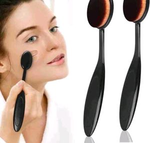 Beauty Blender Brush