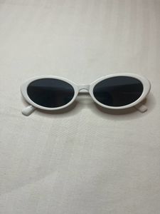 White Cat Eye Sunnies