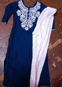 WOMEN KURTA WITH LEGGING