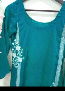 🎀Pakistani Suit With Wide Embroidered Dupatta