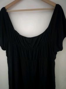 Black Scoop Neck Top