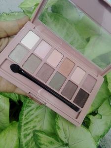Maybelline Nude Eyeshadow Palette