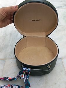 Lakme Olive Green Vanity Box