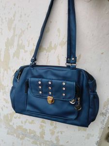Awesome Navy blue 💙 Hand Bag