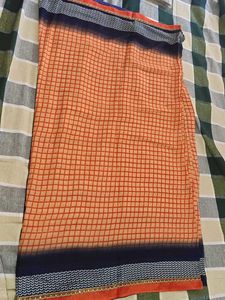 "Brand New Peach Check Cotton Saree | Contrast Bor
