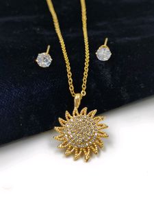 Classy New AD Pendant Chain And Studs Combo