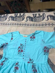 Woman Kurta And Pant Set