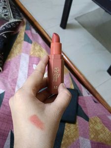 The London Lipstick