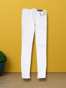 H@82 Size-28 (Sale) Latest Ladies high waist Jeans