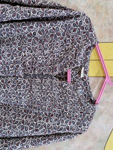 Grey Floral Pattern Kurti