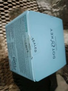 DOT &amp; KEY Moisturizer combo pack 2 piece