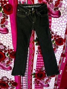 Jeans&#34; typically