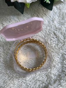 Gold Tone Bangle Bracelet Set