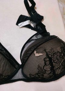 Lace Detail Bra