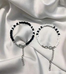 Paired Bracelet 🖤🤍
