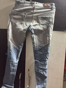 rough look denim jeans