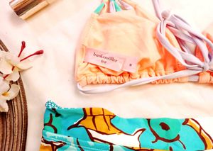 Very Beautiful B Bikini Split Sexy Contrast Set
