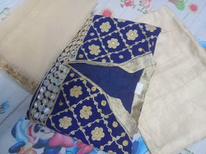Elegant Blue Embroidered Kurta