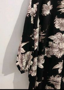 it's good condition abaya