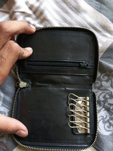 This Is The Pure Leather Purse For Women