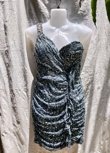 11.30.4 SEXY ONE SIDED RUCHED BODYCON