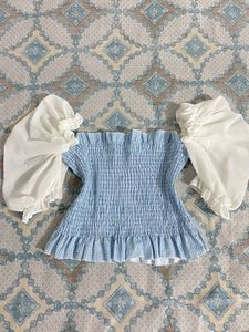 korean gingham puff-sleeves top 🌷