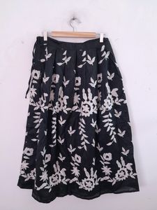 Floral Embroidered Midi Skirt