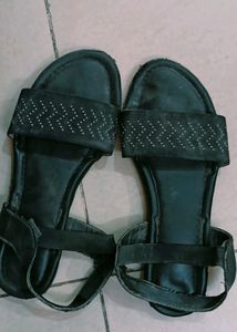 Pack Of(2) Phone Cover And Women Sandals