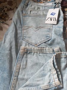Zara Light Wash Jeans