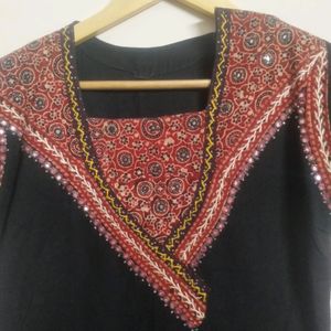 Black Kurta(Women&#39;s)