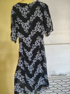 Floral Print Black Dress With Belt