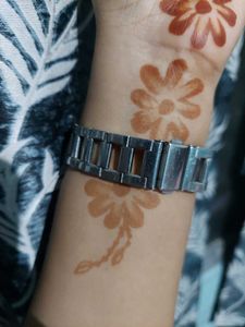 Dressberry Elegant Women&#39;s Watch