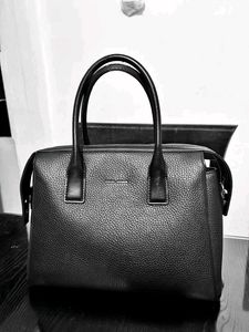 Handbag❤️(6000/- No Only 250/-)